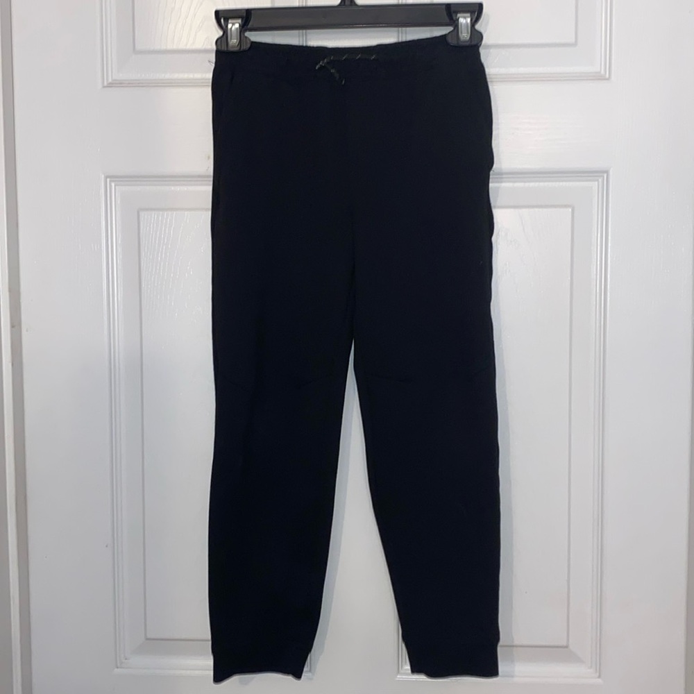 Boys Joggers Size 6/7
